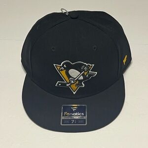 Pittsburgh Penguins Fanatics Brand Fitted Hat Size
 7 1/2 NWT